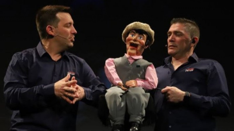 “Pirulo se Raja” se presenta en las tablas del Teatro Selectro